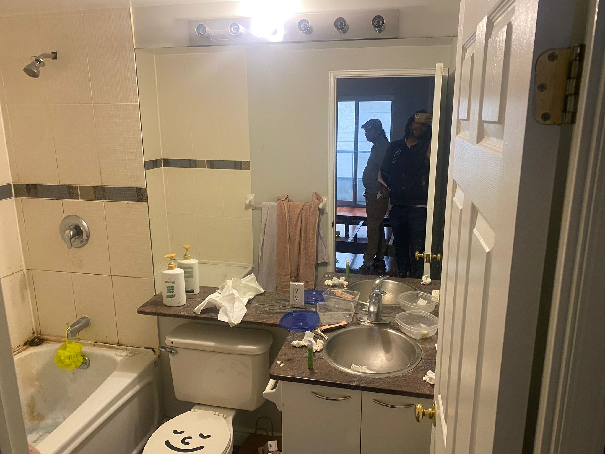 Bathroom E – Before