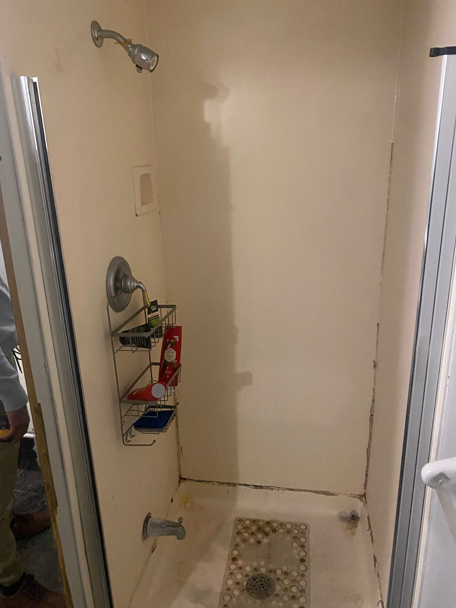 Shower B – Before